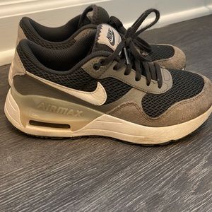 Boys Nike Airmax